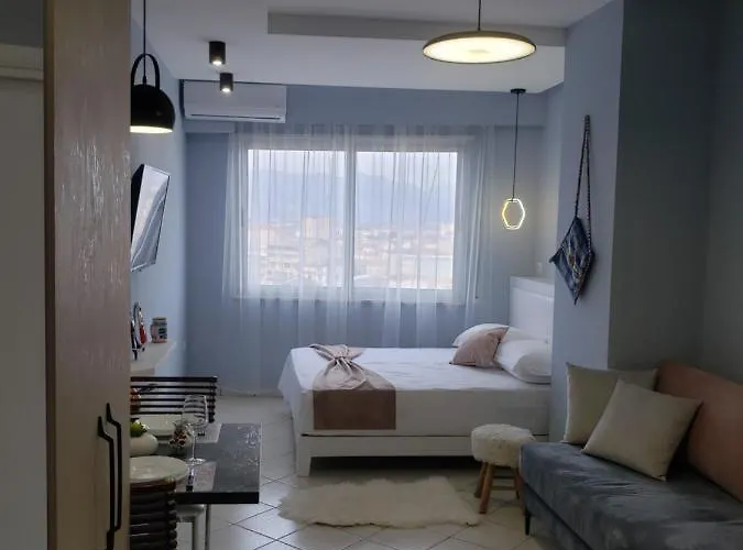 Nr. 28. E Luminoso *